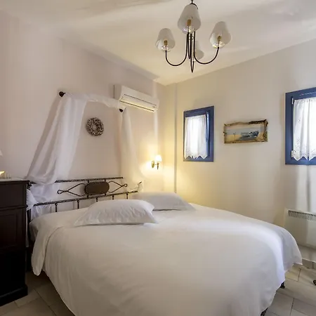 Earino Suites&villa Akrotírion
