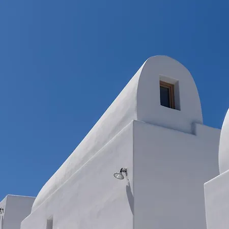 Earino Suites&villa *