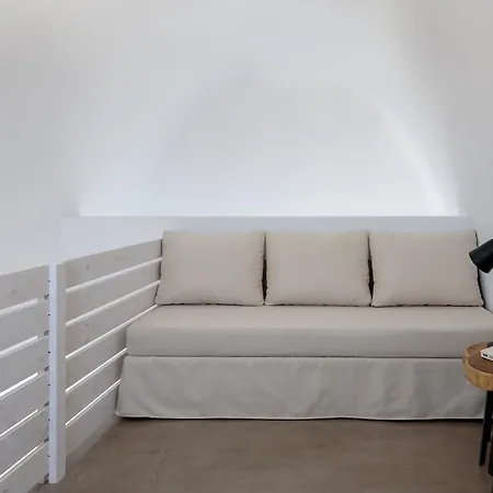Earino Suites&villa * Akrotírion