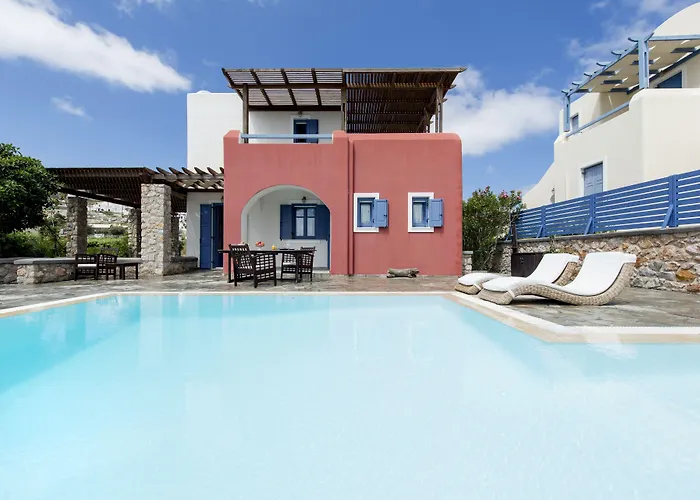 Earino And * Akrotírion