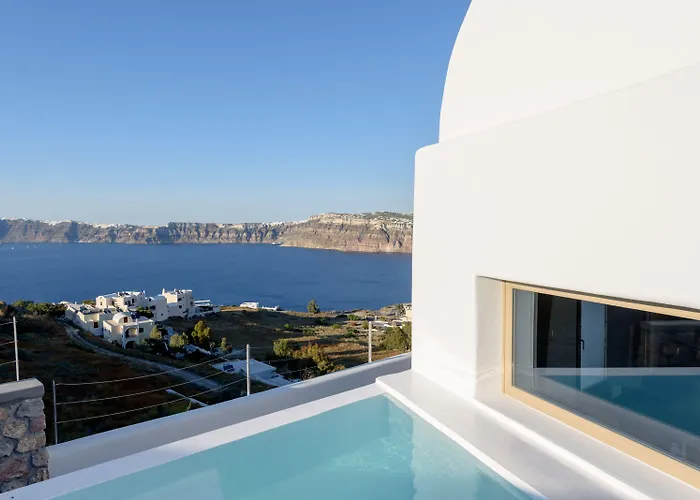 Earino And Apartmán Akrotírion