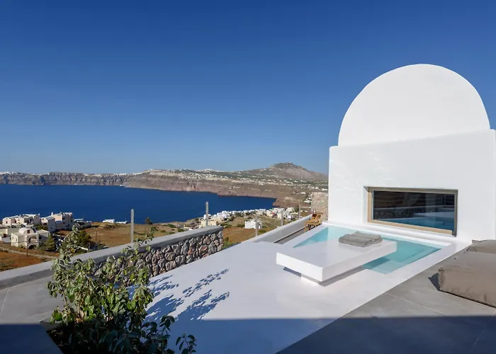 Earino And Apartmán Akrotírion