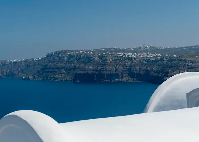 Apartman Earino And *