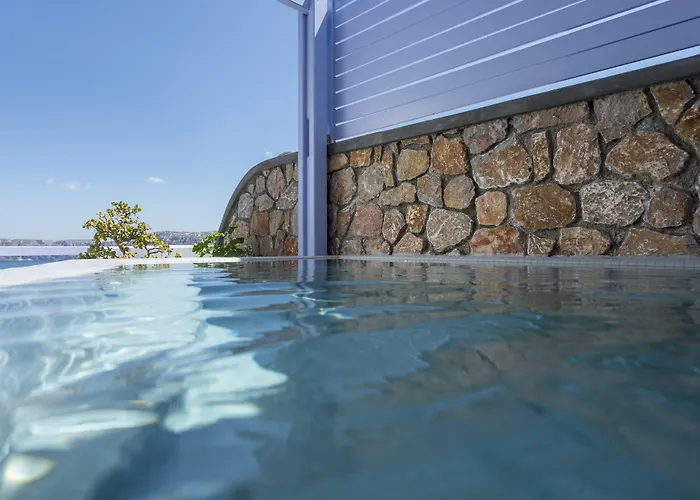 Apartman Earino And Akrotírion